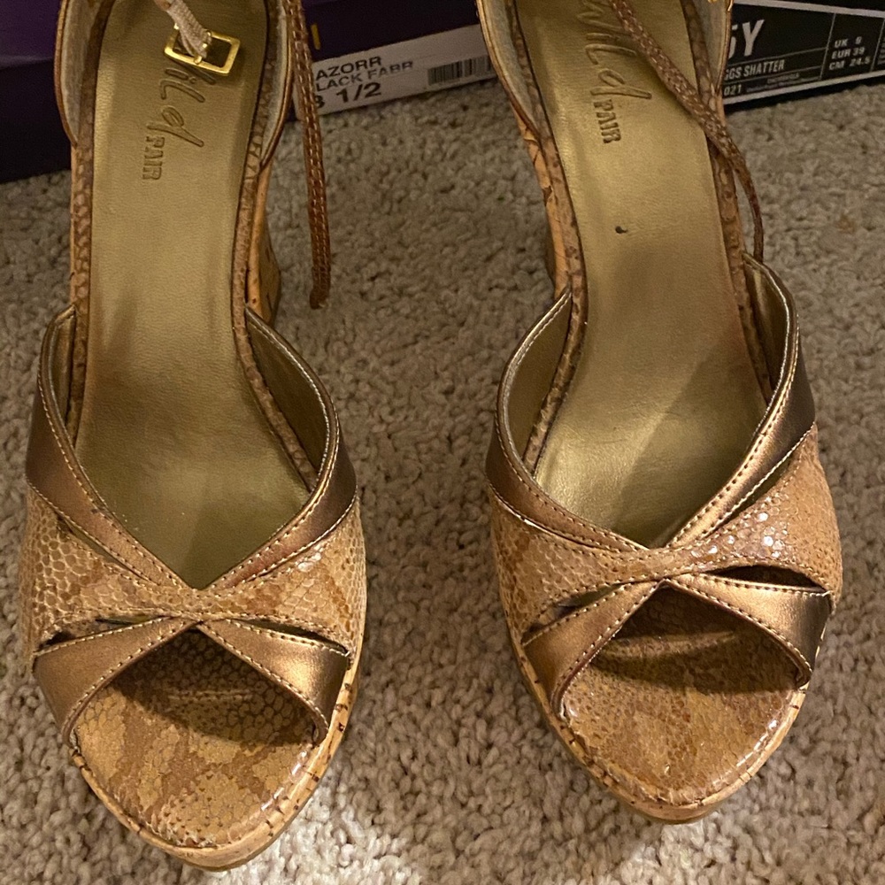 Wild Pair Wedges